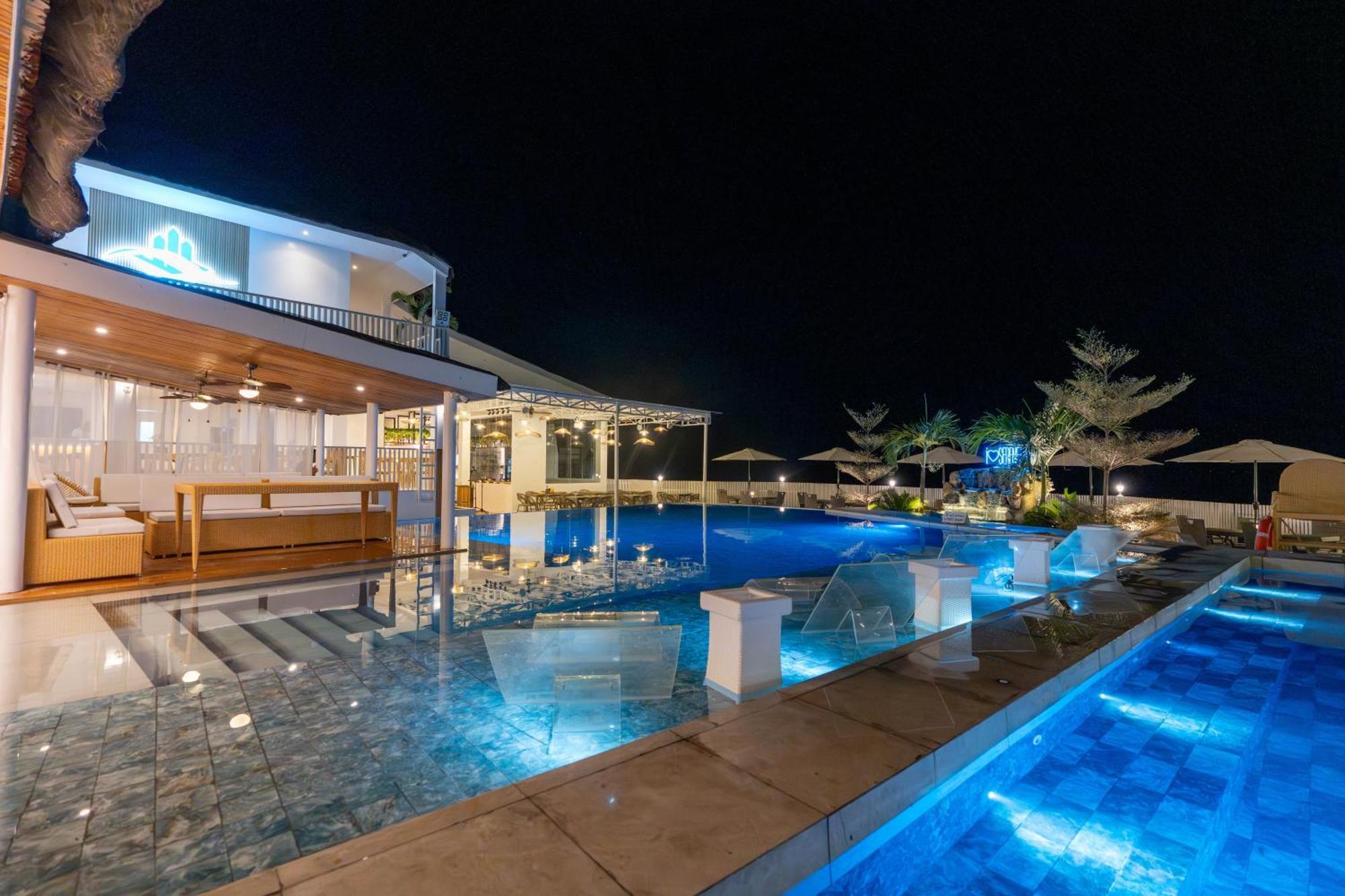 Serene Oasis Resort - Oslob Cebu Philippines Экстерьер фото